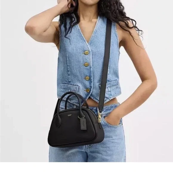 Coach Borough Bowling Bag in Colour Black And Coach customized Hangtag NWT - Picture 12 of 14